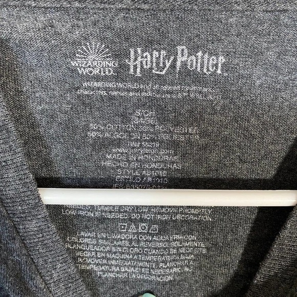 harry Potter Slytherin T-Shirt Size Small - Picture 3 of 4